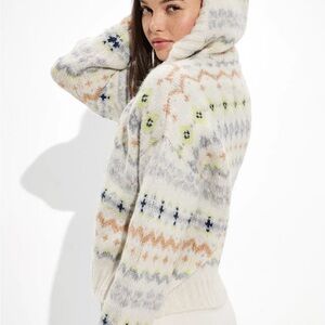 American Eagle Fair Isle Hoodie – Size S | Ultra Soft & Cozy